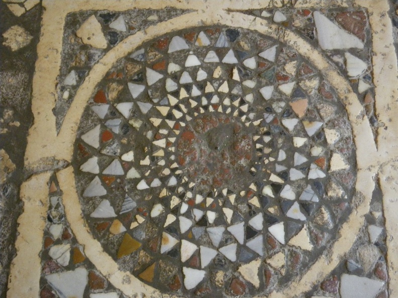 Starożytna mozaika w bazylice św. Mikołaja..jpg
