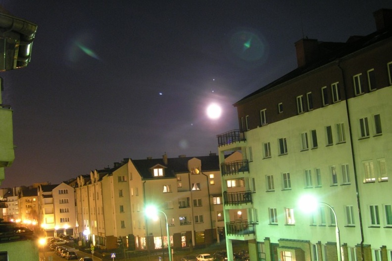 Złączenie Księżyca z Jowiszem - autor - Dobrosz Płaska.jpg
